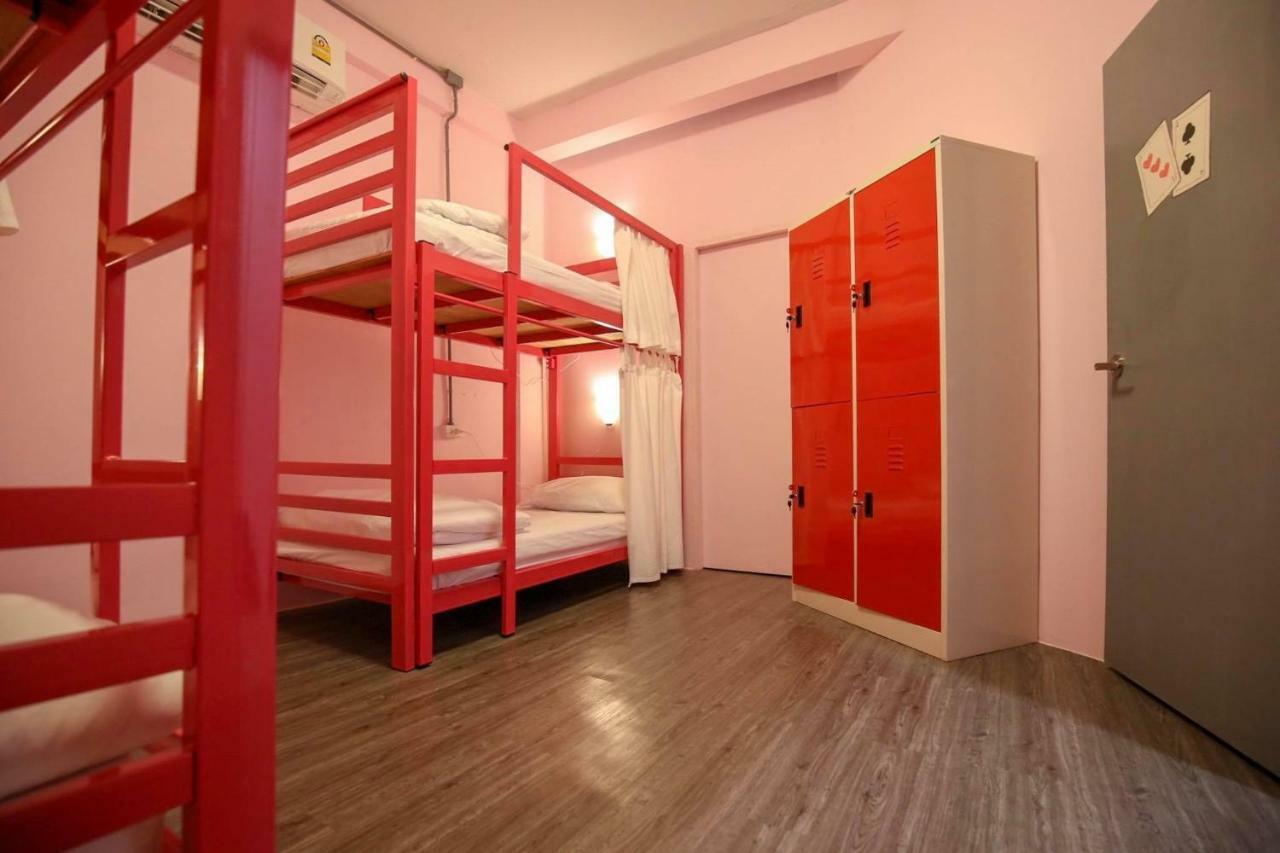 The April 24 Home بانكوك المظهر الخارجي الصورة
